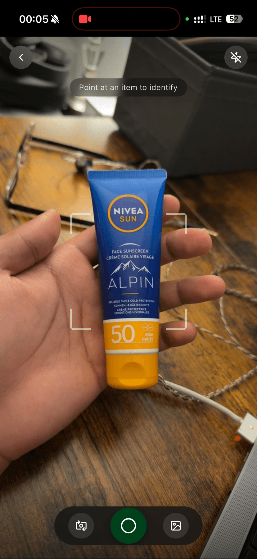 Fred it Right camera scanning a sunscreen bottle